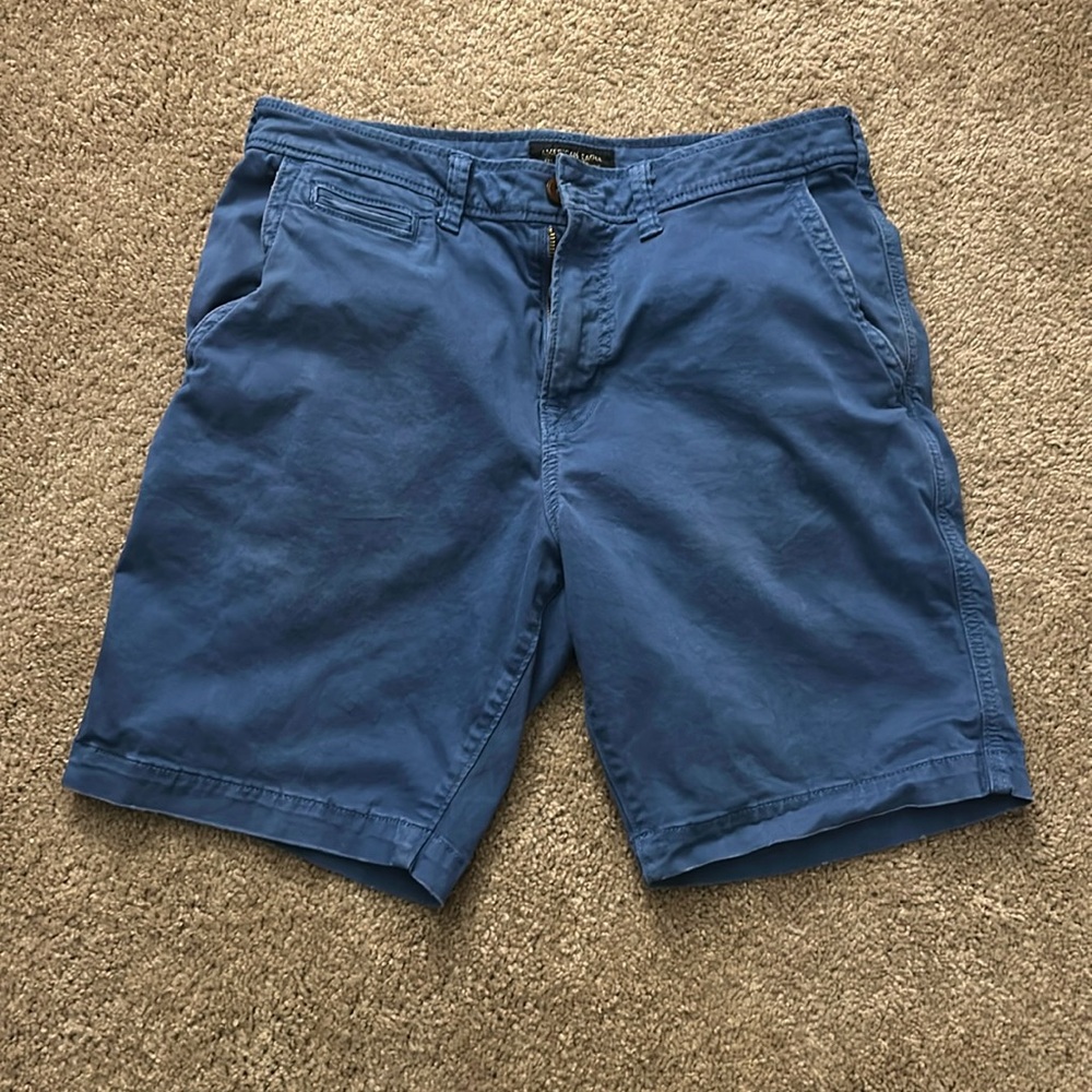 American Eagle Men’s 32W Blue Khaki Shorts